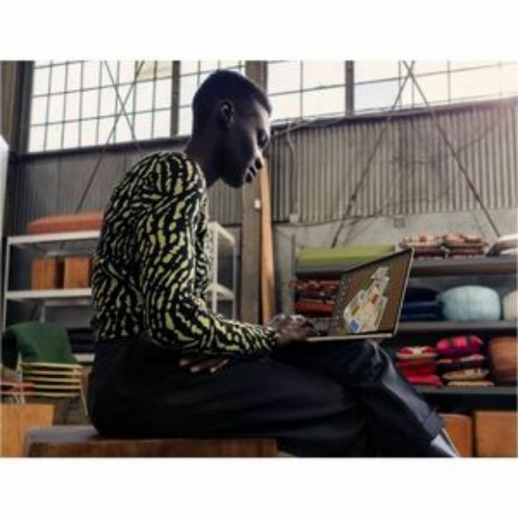 Imagen de APPLE - 15 IN MB AIR M4 CHIP 10 CPU 10GPU16GB256GBSSD-BLANCO ESTELAR